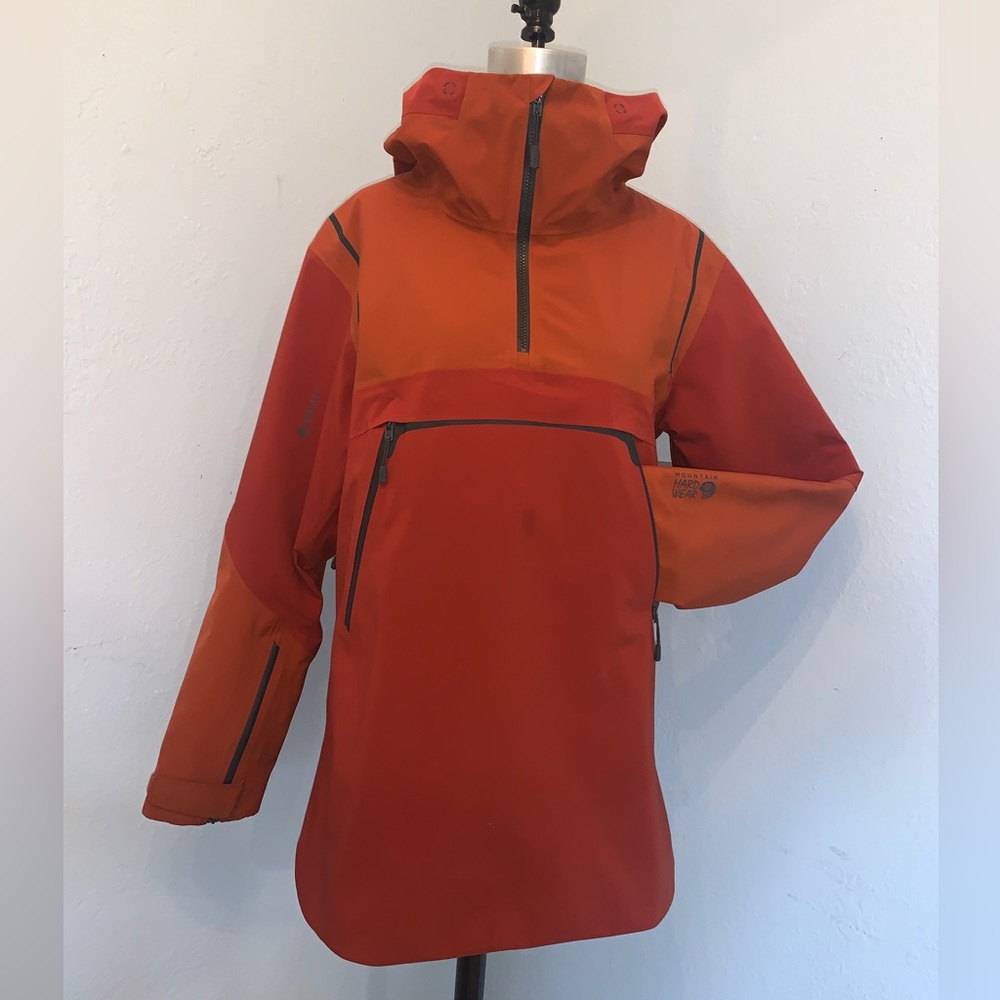 Burnt orange Mountain Hardware goretex women’s ski jacket coat